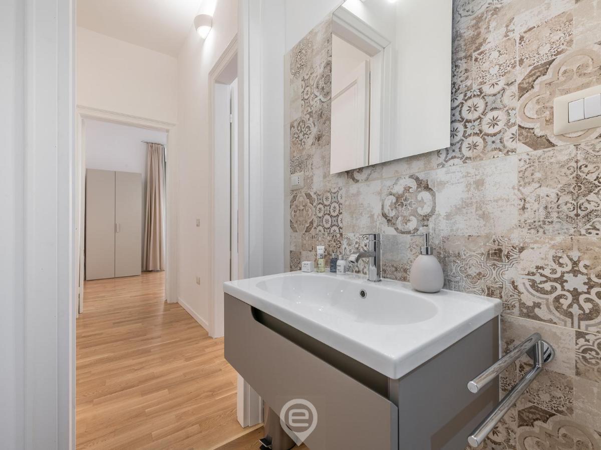 Baylle Residence House Cagliari Bagian luar foto