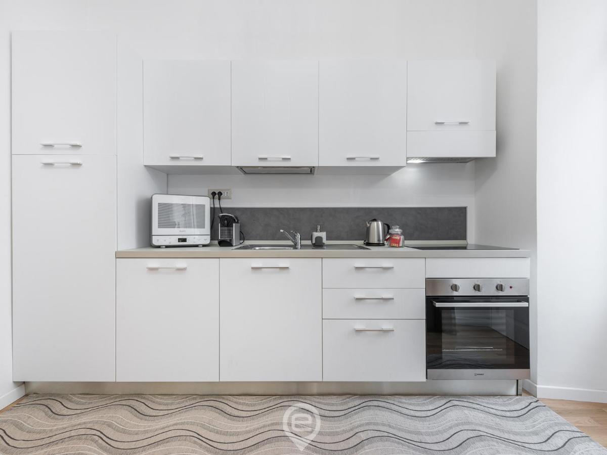 Baylle Residence House Cagliari Bagian luar foto